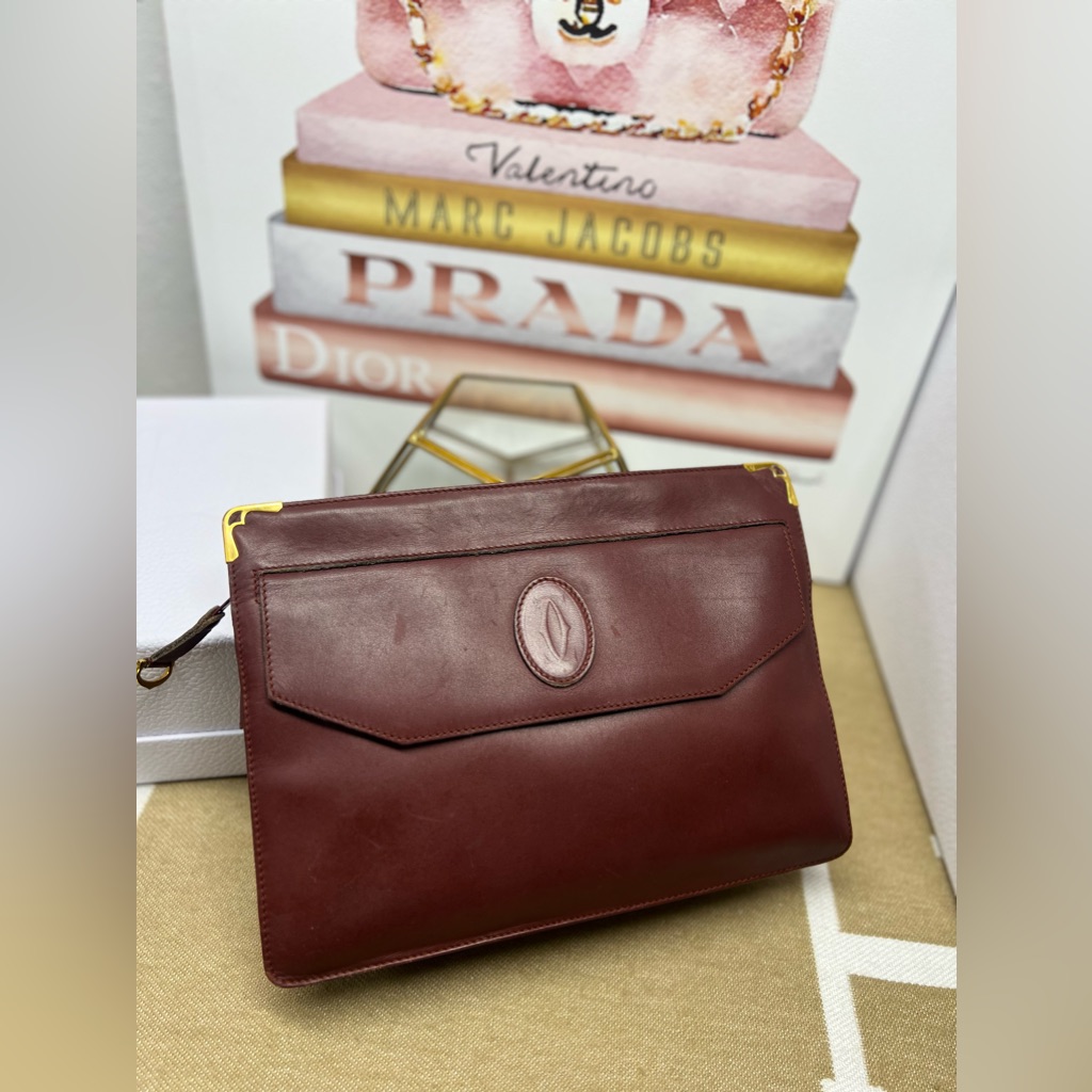 Cartier (091823red) Red Smooth Patent Leather Clutch (With Reddish Interior)